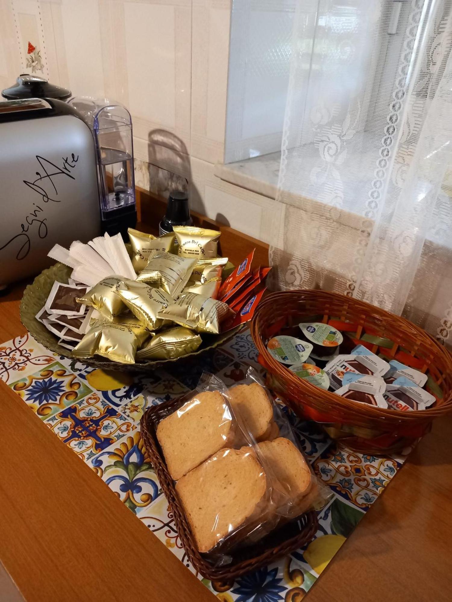 A Casa Da Nonna Brasa Holiday Home Savoca Eksteriør billede
