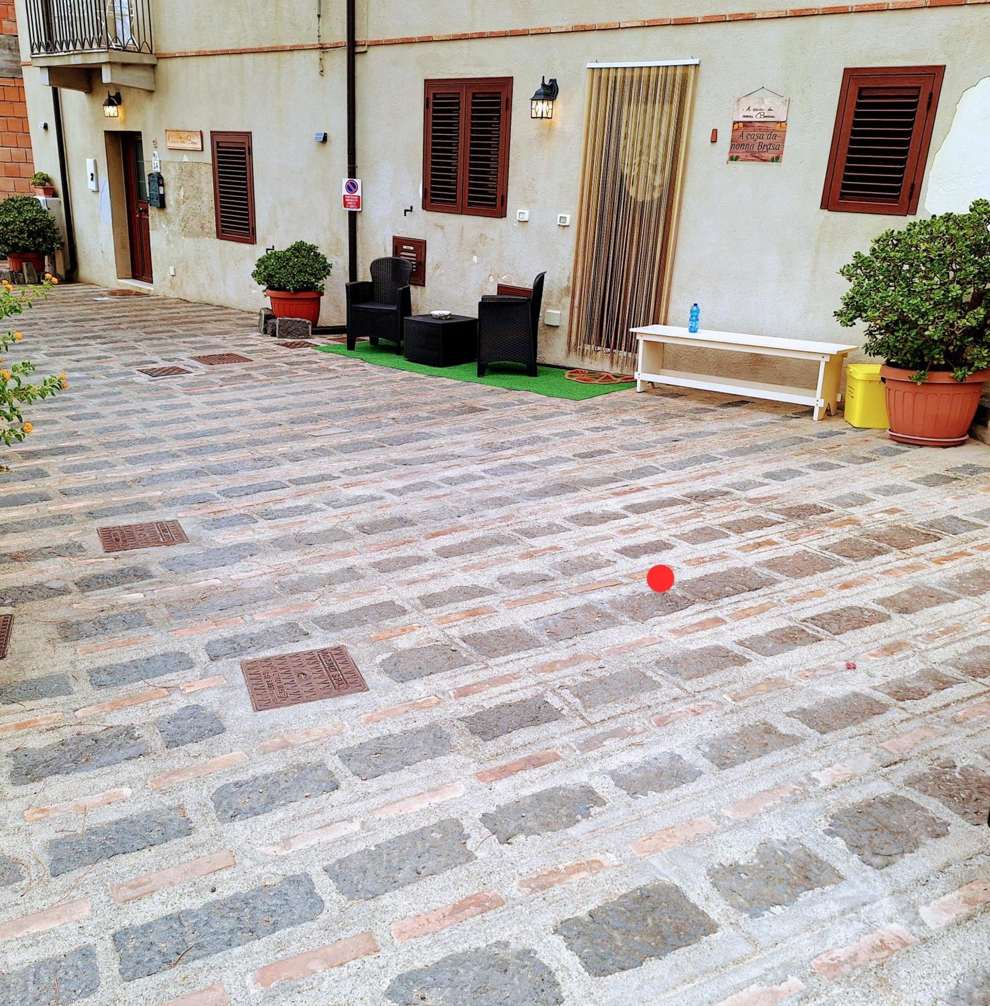 A Casa Da Nonna Brasa Holiday Home Savoca Eksteriør billede